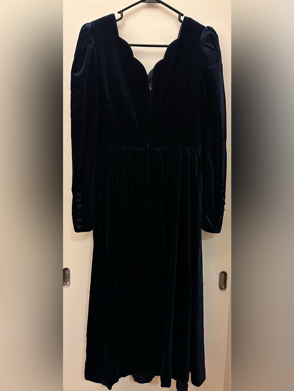 Laura Ashley Blue Velvet Long Sleeve Scalloped Neck Dress beautiful Dress Fall